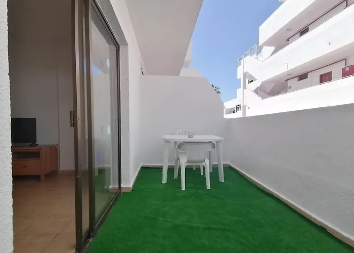 In Parque Cattleya, Playa De Americas Apartamento *