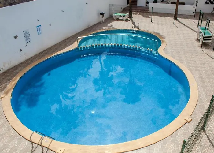 In Parque Cattleya, Playa De Americas * Playa de las Américas