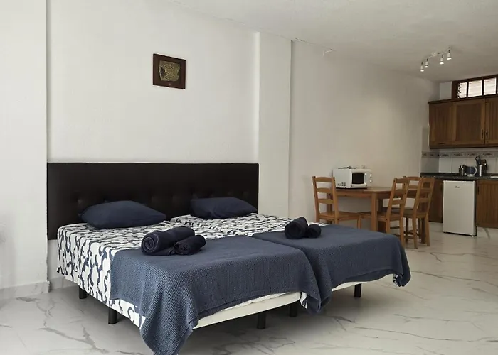 Apartamento In Parque Cattleya, Playa De Americas Playa de las Americas (Tenerife)