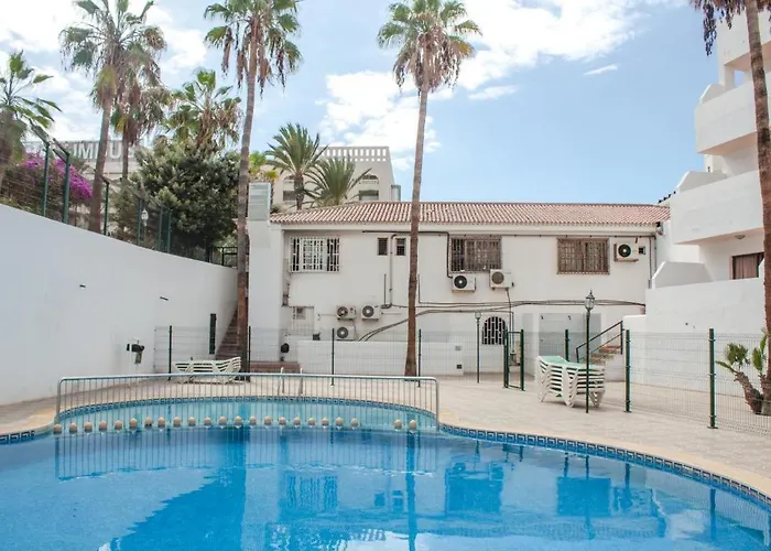 In Parque Cattleya, Playa De Americas Apartamento